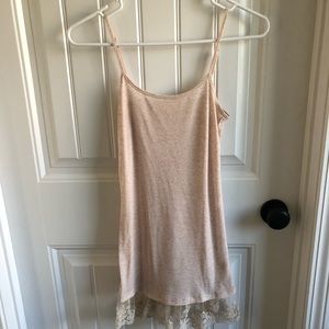 NWOT SM RIBBED HEM &THREAD LACE CAMI W/ADJ STRAPS